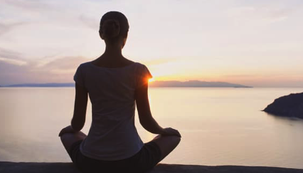 how to improve mental focus naturally - meditation